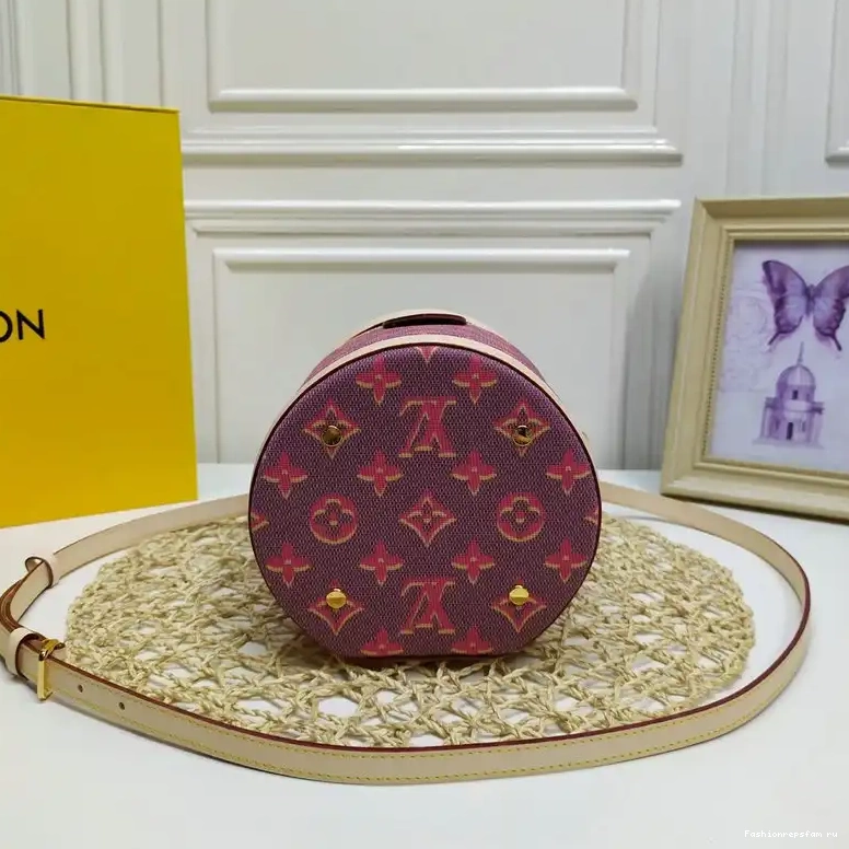 Fashionreps 20B570009 LV Bags 0707